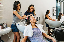 Beautiful woman enjoying make up 473160